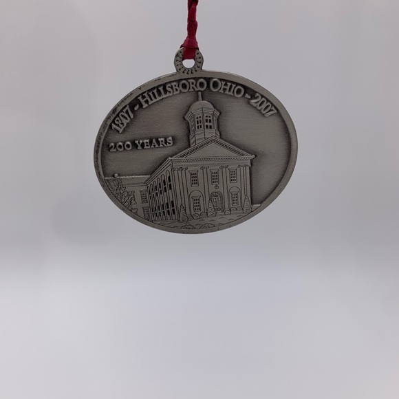 HOWE HOUSE LIMITED ED. Festival Of The Bells Highland County Courthouse Ornament - Picture 6 of 6